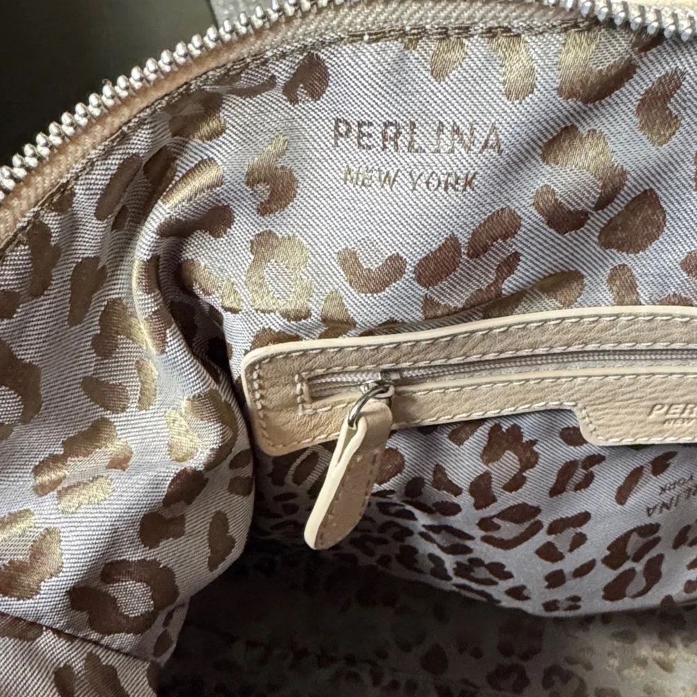 Perlina Tan Duffel Bag Perlina New York Large Leather Handbag – Cream